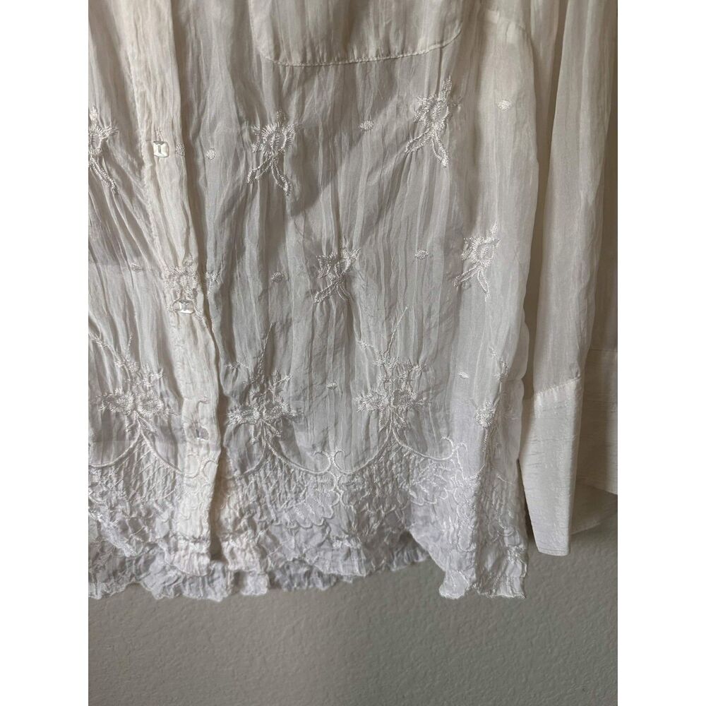Coldwater Creek Women PM 100% Silk Embroidered Shirt White Cottagecore Coquette - Picture 3 of 8